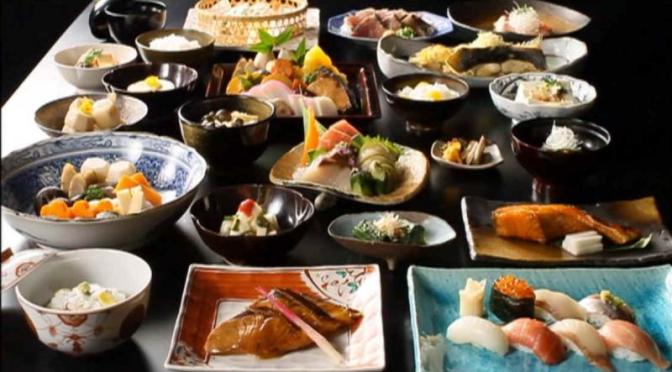 Scholars reflect on Japanese cuisine